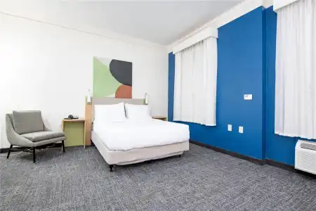 Spark by Hilton Lafayette South - 66