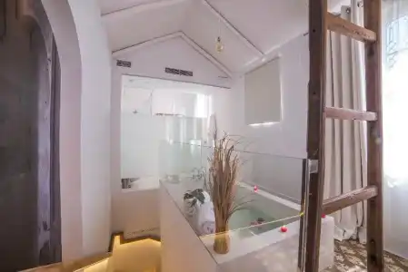 Madinat - 58