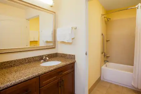 Staybridge Suites El Paso Airport by IHG - 31