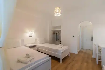 Alamis & Apartments - 122