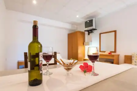 Koukounaria & Suites - 15