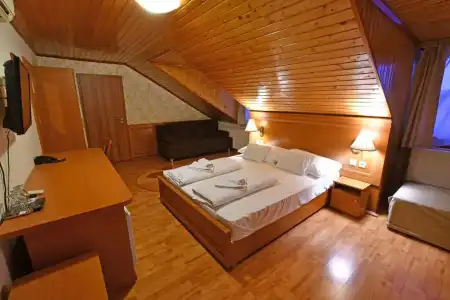 Szinbad - 19