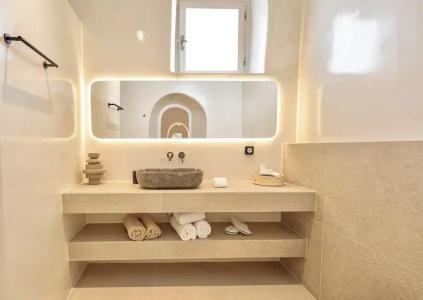 Luna Santorini Suites - 168