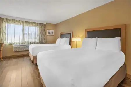 Best Western Plus Ocean View Resort - 47