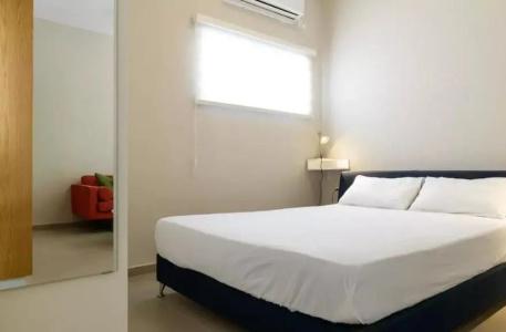 Sea Suites Apartments - 243