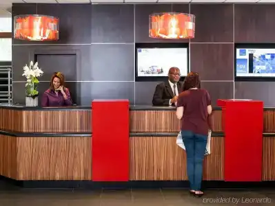 Novotel Rennes Alma - 25