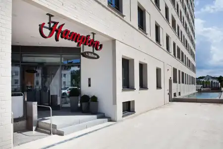 Hampton by Hilton Regensburg - 0