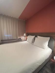Novotel Suites Clermont Ferrand Polydome - 83