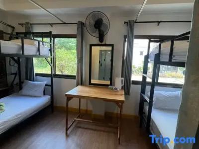 Lemonade Boutique Inn - 42