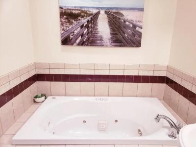 The Elmere House Bed & Breakfast - 40