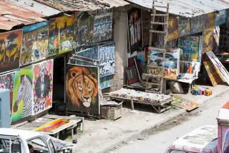 Q-Bar & Guest House - 12