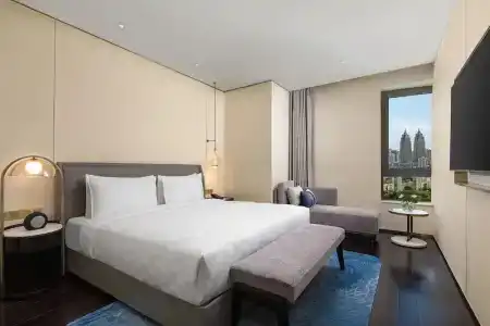 HUALUXE Shanghai Changfeng Park by IHG - 59