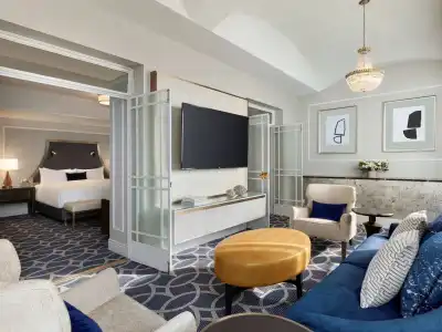 Fairmont Vancouver - 4