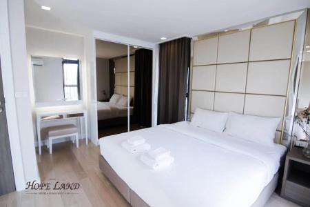 Hope Land Sukhumvit 8 - 21