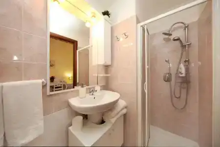 Tibullo Guesthouse - 35