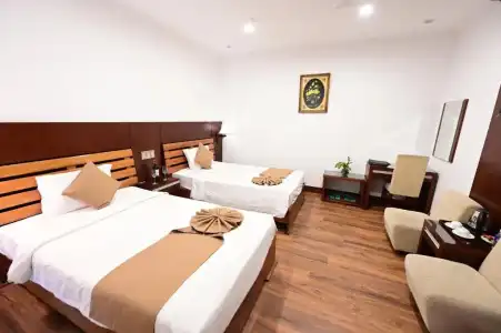 Adina - 48