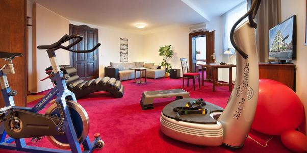 Brioni Boutique - 14