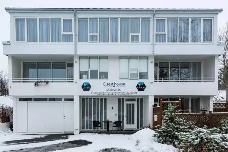 Guesthouse Garun, Skolavellir - 0