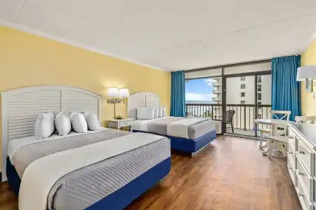 North Shore Oceanfront Resort with Waterpark - 2