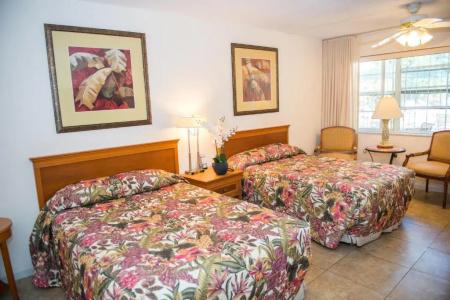 Shore Haven Resort Inn - 17