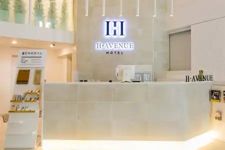H Avenue Idae Shinchon - 0