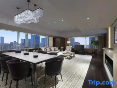 Niccolo Chengdu - 103