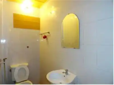 Lucky 1 Guesthouse - 7