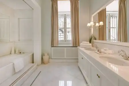 Noble Suites - 182