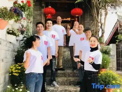 Lijiang Zhenmei Shishan Scenic Inn (Sifang Street Big Water Wheel Store) - 3