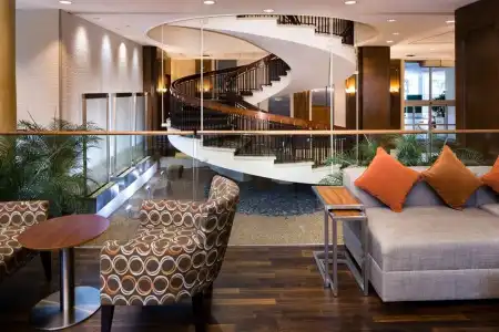 The Whitehall Houston - 17