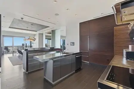 Beautiful Palms Place Suite - 129