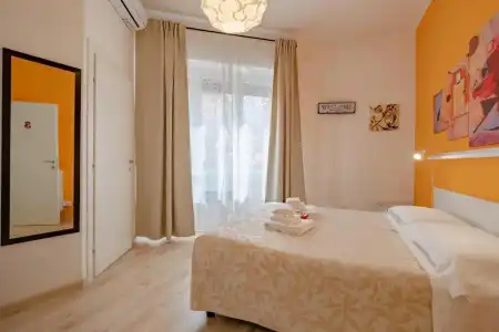 Damiani & Sister Guest House - 45
