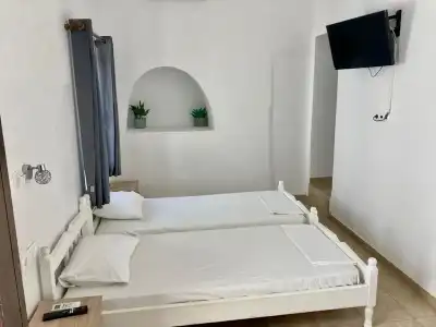 Pals Studios Pefkos - 11