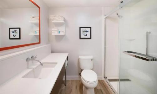 Hampton Inn Phoenix-Airport North - 45