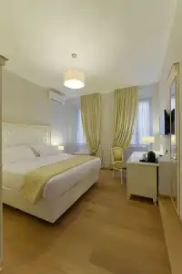 Gravina Suite Frattina - 17