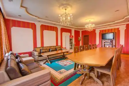 King House - 16