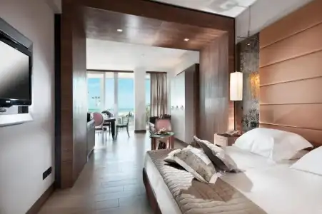 Waldorf Suite - 58