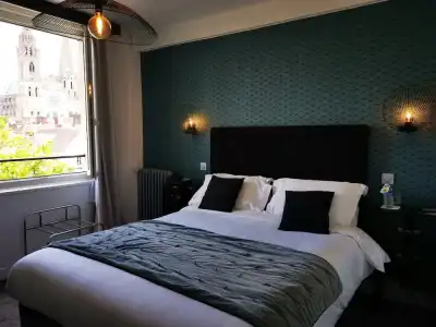 Hôtel Le Boeuf Couronné - 33