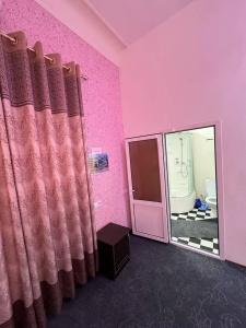 World Guest House - 44