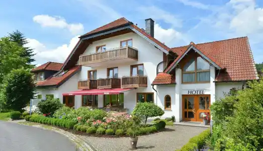 Rhön Sonnenhof - Restaurant & Café - 0