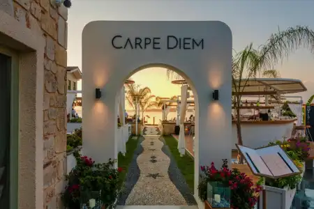 Carpe Diem Boutique - Adults Only - 0