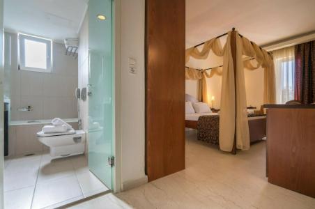Zante Park Resort Spa, BW Premier Collection - 81