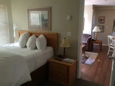 Times Square Suites - 1