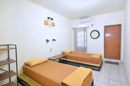 Bunk Bed and Breakfast - 4
