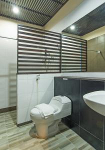 Krabi Home Town Boutique - 8
