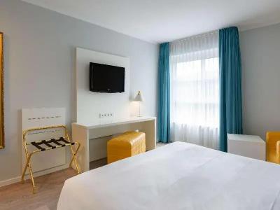 Ibis Styles - 85