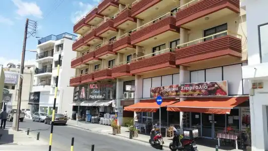 Petalmo City Apartments - 8