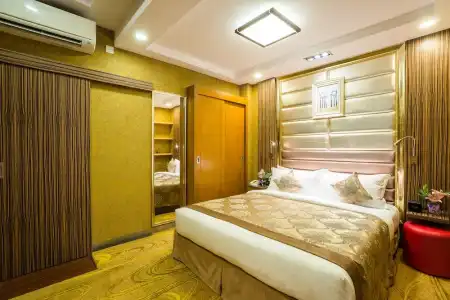 Best Western Chinatown - 73