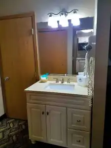 Americas Best Value Inn & Suites Bismarck - 28