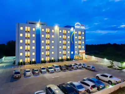 Hop Inn Chiang Mai Superhighway (SHA Extra Plus) - 10